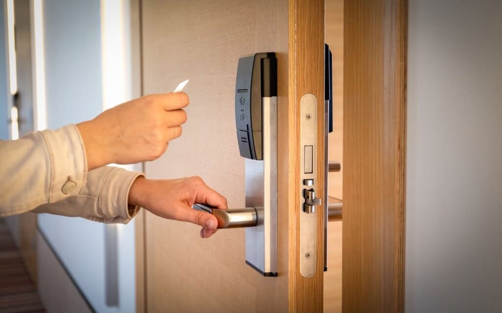 Opening a hotel door with keyless entry card